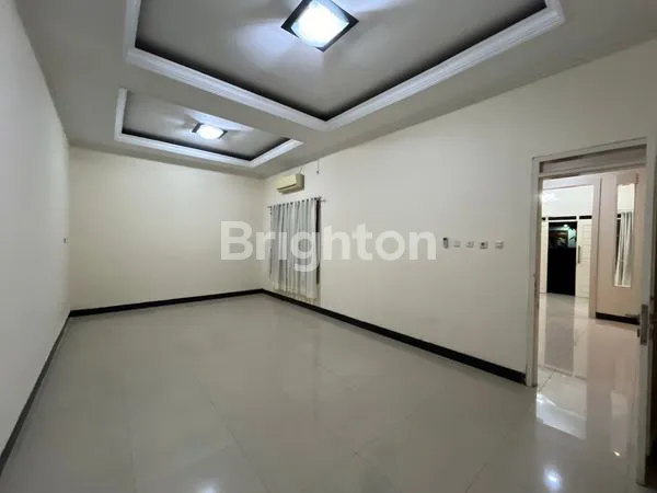 image RUMAH 2 LANTAI SIAP HUNI FAJAR INDAH COLOMADU DEKAT PINTU TOL (4)