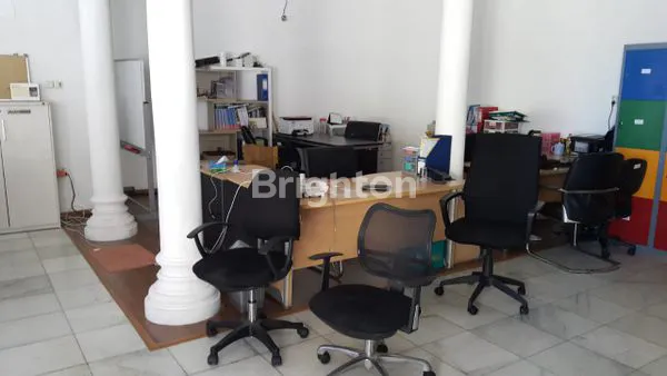 image RUMAH UNTUK KANTOR DI JALAN TANJUNG BARAT (4)