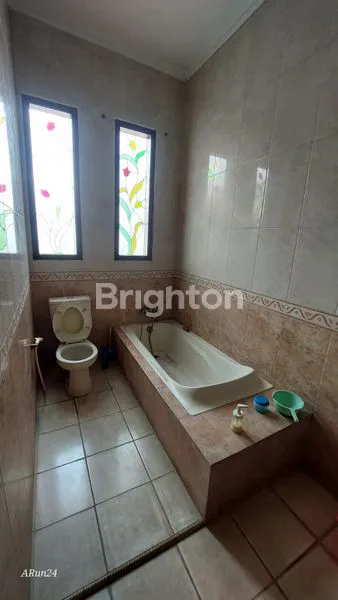 image HARGA TURUN JUAL RUMAH MODERN 2 LANTAI SIAP HUNI DI RADAR AURI CIMANGGIS DEPOK DEKAT CIBUBUR (7)