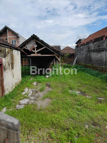 image GUDANG + TANAH LUAS LOKASI STRATEGIS DI TENGAH KEDIRI (5)