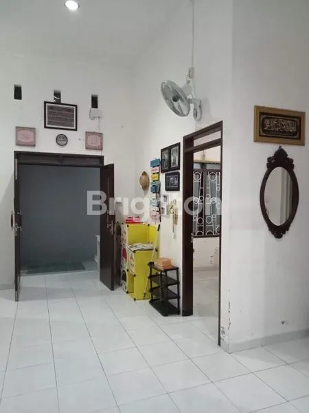 image RUMAH SEMI FURNISH DILINGKUNGAN PERUMAHAN CLUSTER, UNGARAN BARAT - UNGARAN (4)