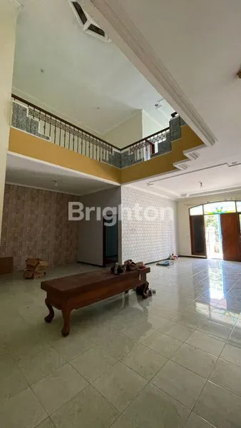 image RUMAH TENGAH KOTA TINGGAL NEMPATIN (2)