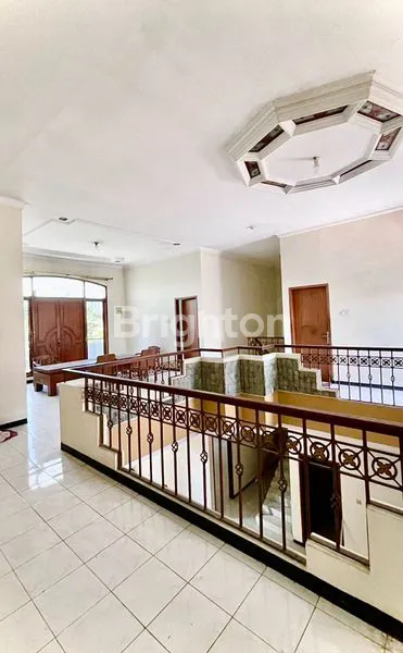 image RUMAH TENGAH KOTA TINGGAL NEMPATIN (5)