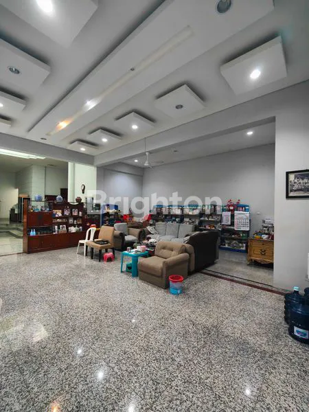 image RUMAH 2 LANTAI DHARMAHUSADA PERMAI SURABAYA, RUMAH DI KAWASAN PREMIUM SURABAYA TIMUR. DEKAT DENGAN GALAXY MALL, KAMPUS C UNAIR DAN. RS MITRA KELUARGA KENJERAN (2)