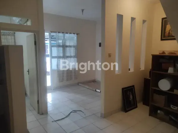 image RUMAH CLUSTER BARCELONA BOGOR BARU RENOVASI 2 LANTAI MURAH (2)