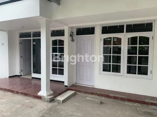 image RUMAH HOEK ROW 2 MOBIL WONOCOLO, SURABAYA (2)