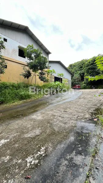 image GUDANG BESAR DI PINGGIR JALAN POROS (3)