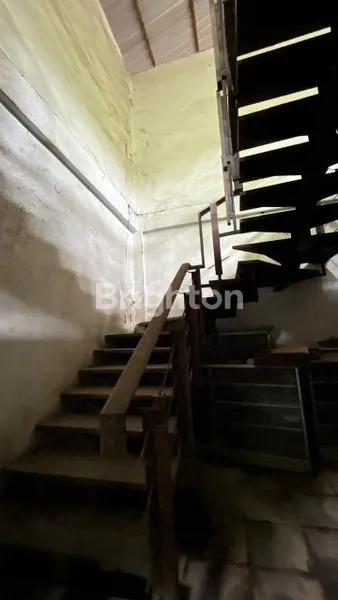 image GUDANG BESAR DI PINGGIR JALAN POROS (7)