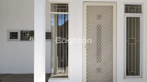 image RUMAH NEW GRESS 2LANTAI SIAP HUNI DI PLOSO TIMUR (4)