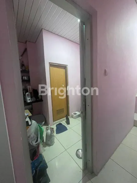 image RUMAH 3LANTAI SIAP HUNI JELAMBAR GROGOL PETAMBURAN JAKARTA BARAT  (3)