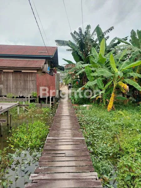 image TANAH STRATEGIS 192M² + BANGUNAN 50% DI JL. MUHAMMAD SAID (3)