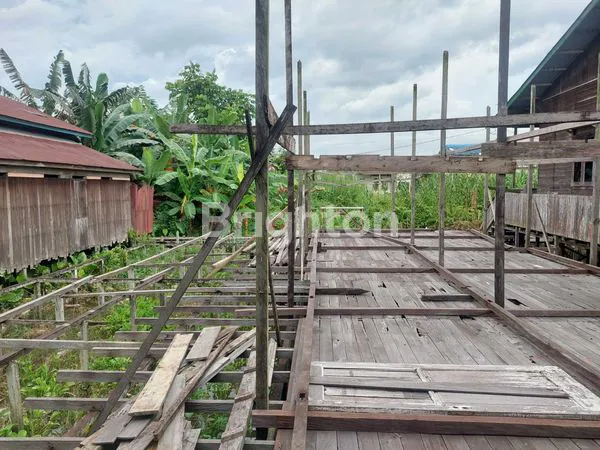 image TANAH STRATEGIS 192M² + BANGUNAN 50% DI JL. MUHAMMAD SAID (4)