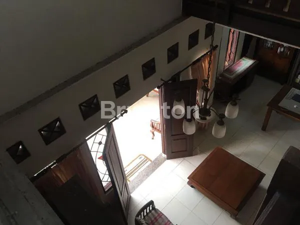 image RUMAH 3 LANTAI FULL FURNISH JLN SADING MENGWI (7)