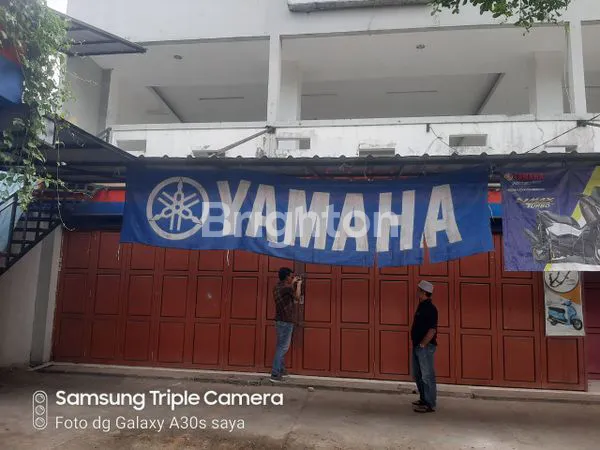 RUKO GANDENG  DI SIMPANG JALAN & SANGAT STRATEGIS DI JALAN RAYA CIKEAS CIMAHPAR SUKARAJA BOGOR