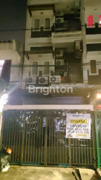 image RUMAH KOST 4 LT DI TANJUNG DUREN UTARA JAKARTA BARAT (2)