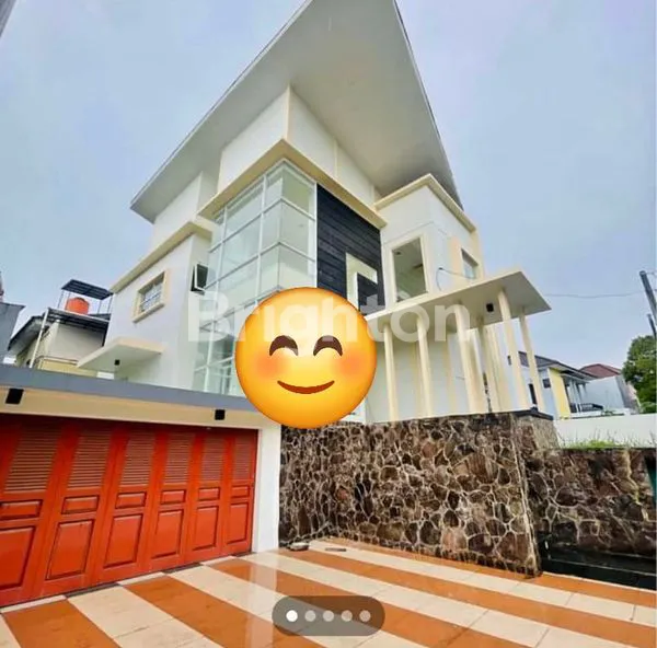 image DIJUAL RUMAH BARU & MEWAH DI PERUMAHAN VILLA TAMARA SAMARINDA (1)