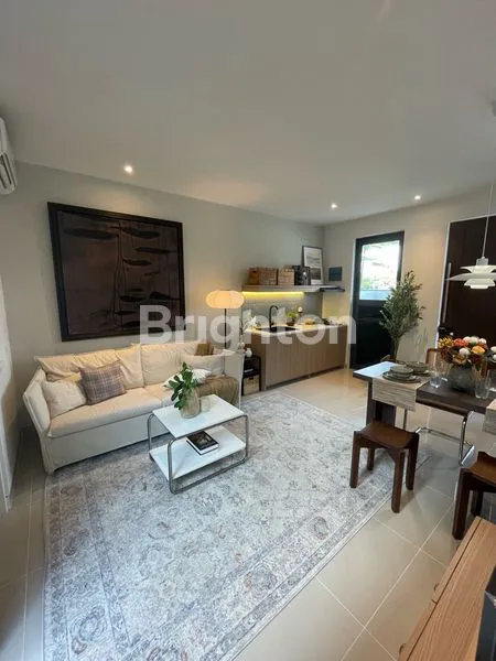 image RUMAH MEWAH TENGAH KOTA SURABAYA HARGA 900JTAN (7)