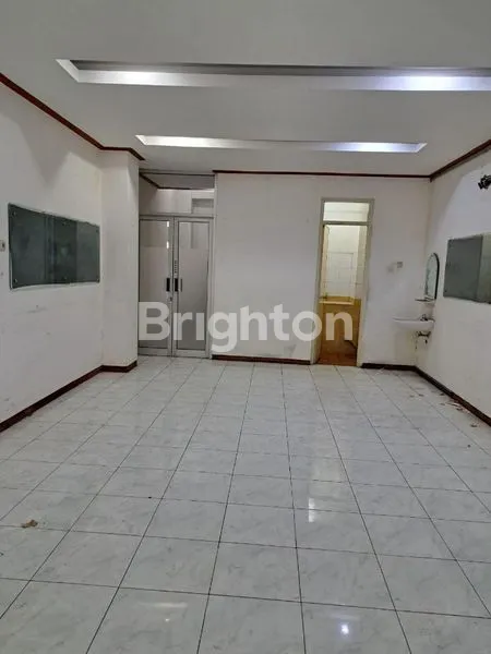 image RUKO DARMO SQUARE 3 LANTAI SURABAYA PUSAT (2)