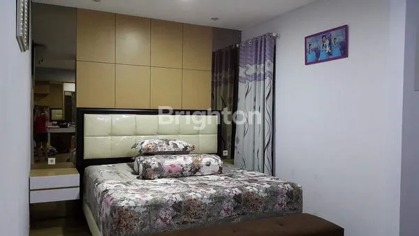 image RUMAH GOLFLAKE RESIDENCE HOOK 3,5LANTAI FULL FURNIS CENGKARENG JAKARTA BARAT (5)