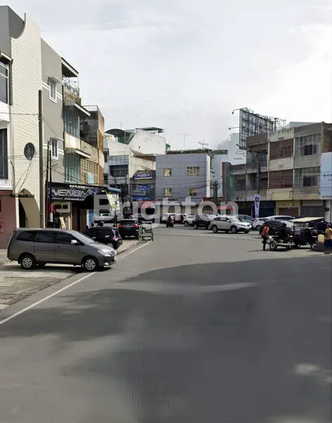 image RUKO DISEWAKAN. AREA KULINER MALAM (3)