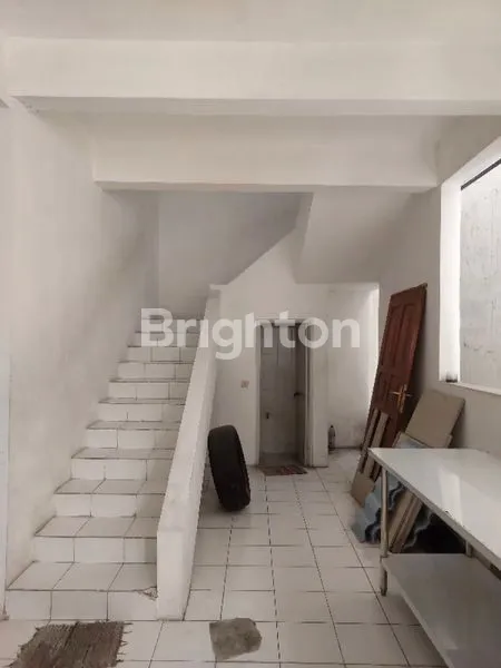 image RUMAH KANTOR 2LT AREA TENGGILIS SELANGKAH JEMURSARI PRAPEN (5)