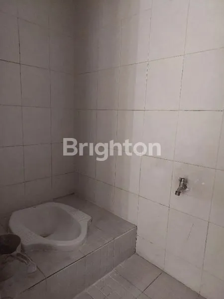 image RUMAH KANTOR 2LT AREA TENGGILIS SELANGKAH JEMURSARI PRAPEN (8)