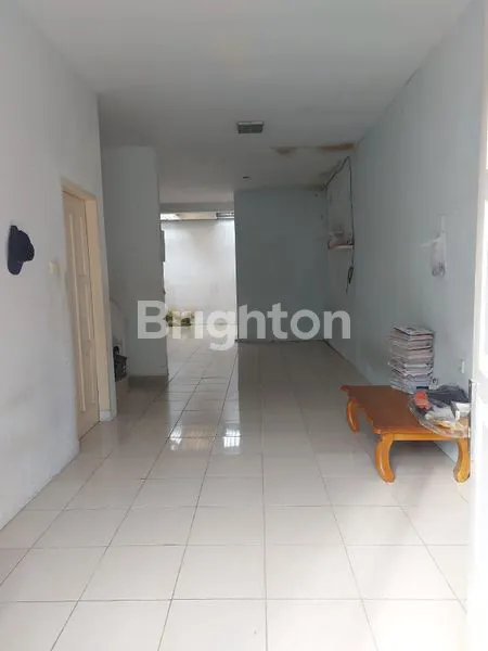 image RUMAH MEWAH 3 KT DI KOMPLEK ATRIA RESIDENCES, HELVETIA MEDAN (7)