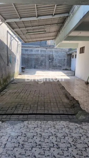 image RUKO LUAS TENGAH KOTA KEDIRI SHOWROOM (2)