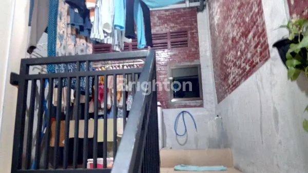 image MURAH RUMAH 2 LANTAI DI GRAHA JUANDA (5)