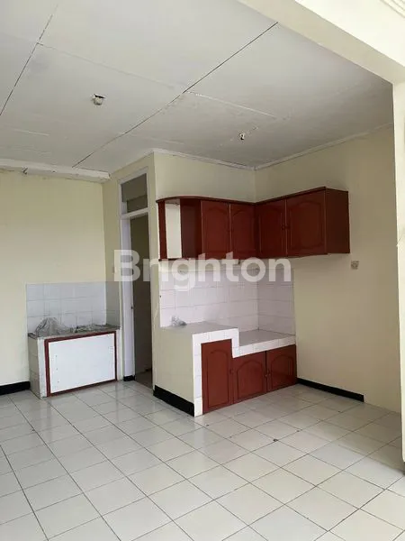 image RUMAH DI GEDANGAN SOLO BARU (6)