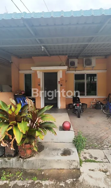 image RUMAH CANTIK SIAP PAKAI DI PUSAT KOTA BATAM (1)
