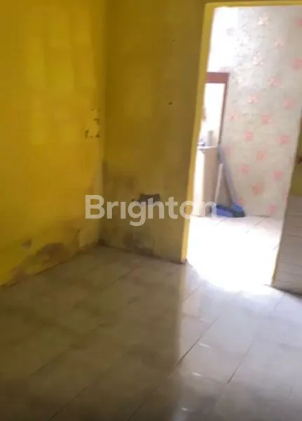 image RUMAH SIAP HUNI LOKASI STRATEGIS PINGGIR JALAN RAYA CILENDEK BARAT (8)