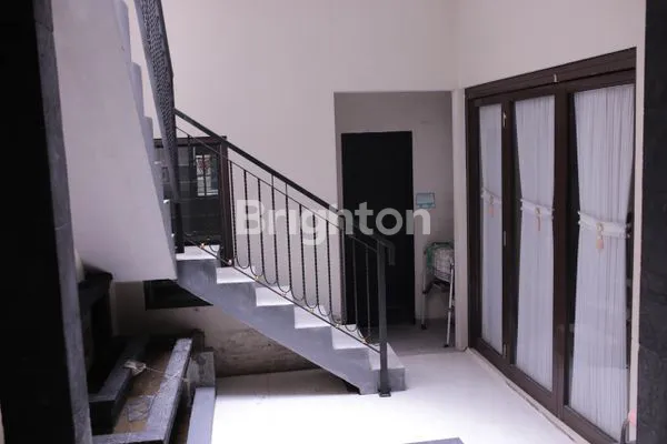 image CENTRAL PARK AHMAD YANI FULLY FURNISHED.LINGKUNGAN AMAN DAN JAUH DR KEBISINGAN.5 MENIT DR GRAHA PENA. (7)