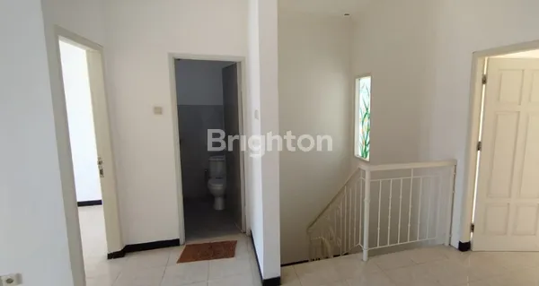 image RUMAH DI PURIMAS DKT KAMPUS UPN, RUNGKUT, MEDOKAN, NIRWANA EKSEKUTIF, SIAP HUNI, SEMI FURNISH (6)