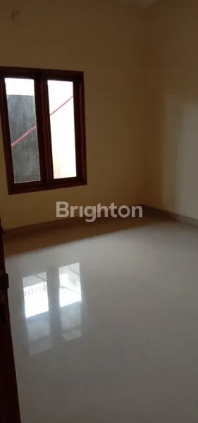 image RUMAH DI JAGAKARSA SIAP HUNI MASIH TERAWAT PINGGIR JALAN  (8)