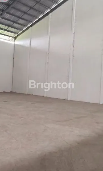 image GUDANG DAN KANTOR DI TENGAH KOTA BLITAR (6)