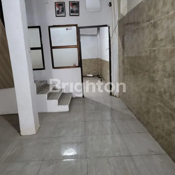 image RUKO 3 LANTAI UNTUK USAHA (5)