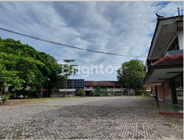 image GEDUNG 3 LANTAI DI BY PASS NGURAH RAI - NUSA DUA (2)