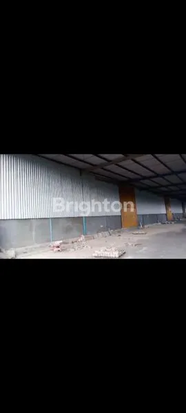 image DISEWAKAN GUDANG LUAS 1.500 M2 HARGA  550 JUTA PER TAHUN COCOK UNTUK DISTRIBUTOR, GUDANG (1)