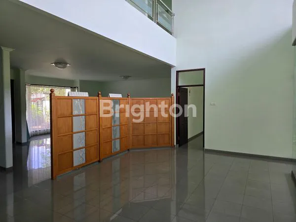 image RUMAH MEWAH SIAP HUNI ARAYA (3)