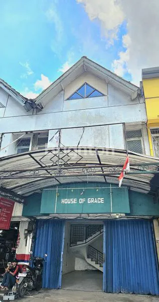 image RUKO PINGGIR JALAN HABIS RENOV 2 LANTAI DI GRAHA RAYA (8)