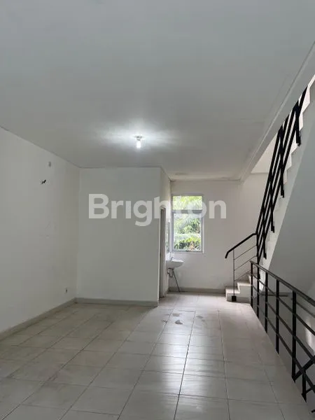 image RUKO 3 LANTAI BOULEVARD BSD (3)