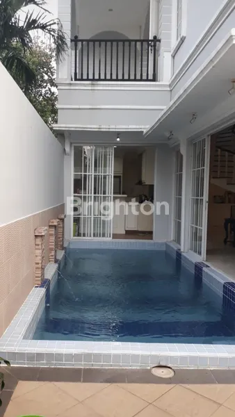 image RUMAH PIK MEWAH 3,5 LANTAI JAKARTA UTARA (5)