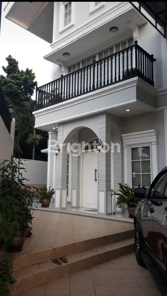 image RUMAH PIK MEWAH 3,5 LANTAI JAKARTA UTARA (7)