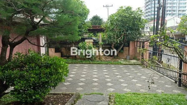 image RUMAH LUAS 2 LANTAI DI SEI BAHOROK MEDAN BARU SUMATERA UTARA (3)