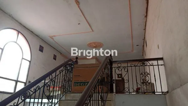 image RUMAH LUAS 2 LANTAI DI SEI BAHOROK MEDAN BARU SUMATERA UTARA (6)