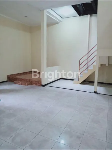 image RUMAS BAGUS 1,5 LANTAI SIAP HUNI DI SEMARANG BARAT  (6)