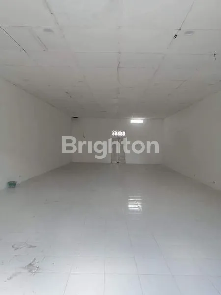 image RUKO BESAR PINGGIR JLN RAYA LOKASI STRATEGIS DEKET RING ROAD BARAT (2)