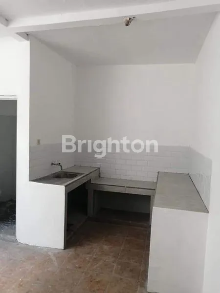 image RUKO BESAR PINGGIR JLN RAYA LOKASI STRATEGIS DEKET RING ROAD BARAT (4)