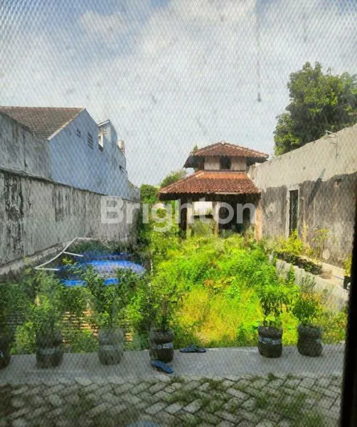 image RUMAH 2 LANTAI GREENLAND MENGANTI SURABAYA  (1)